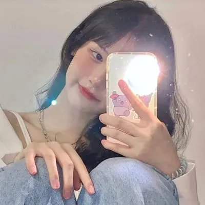 在此一群